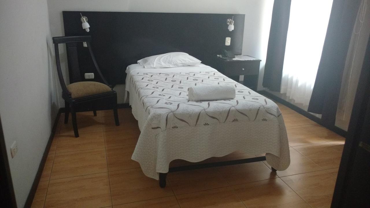 La Lisera Suite Tacna Extérieur photo